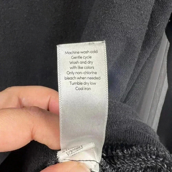 Athleta Basic Black Crew Neck Sweatshirt Cozy Baggy Cotton Blend Women’s Medium - Picture 9 of 12